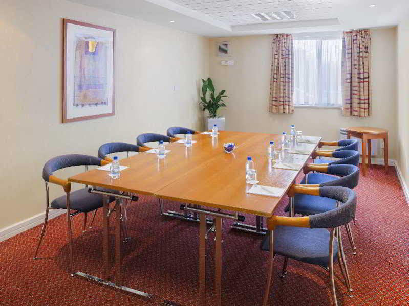 Hotel & Lounge Knowsley