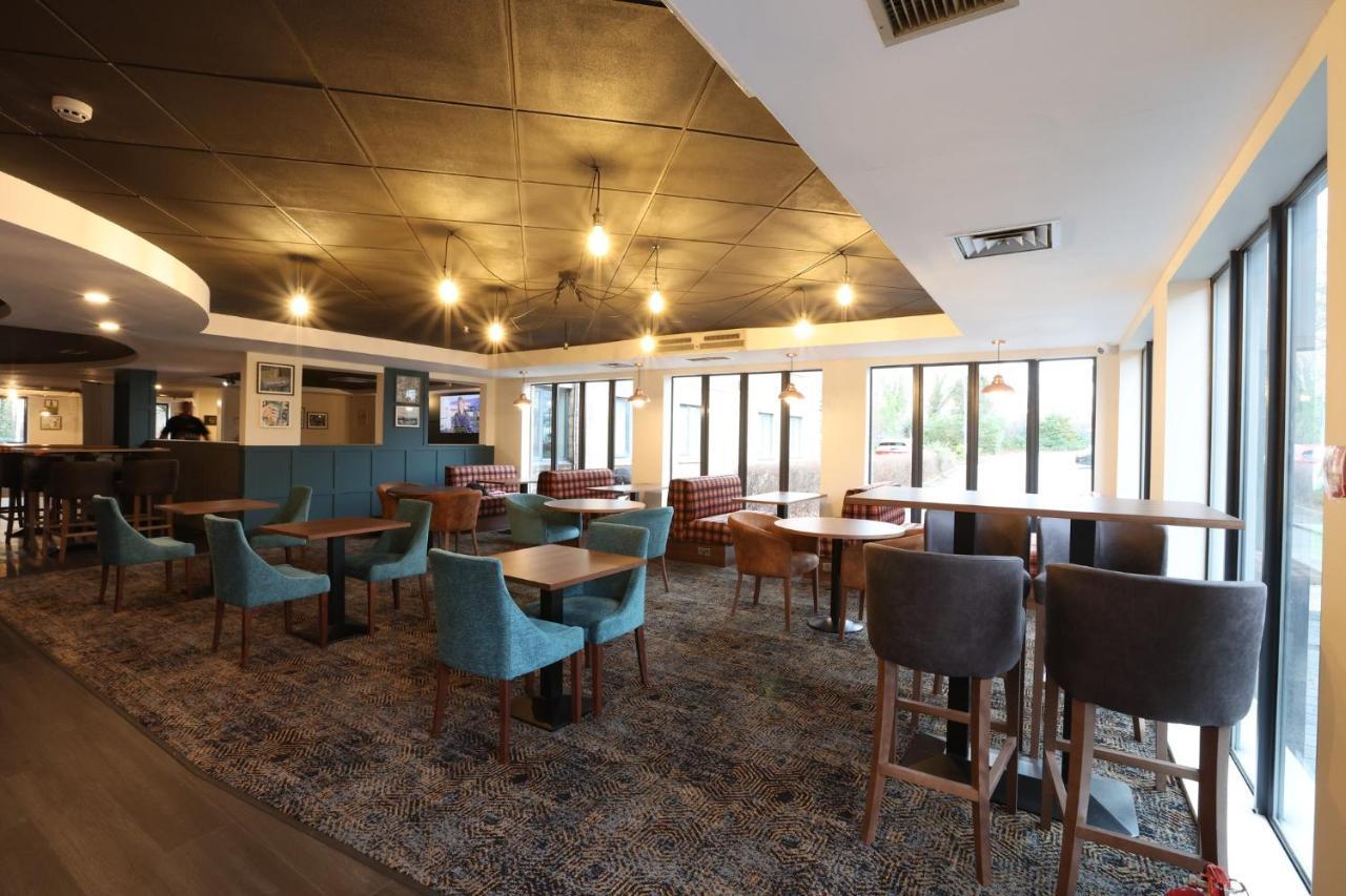 & Lounge 3* Knowsley