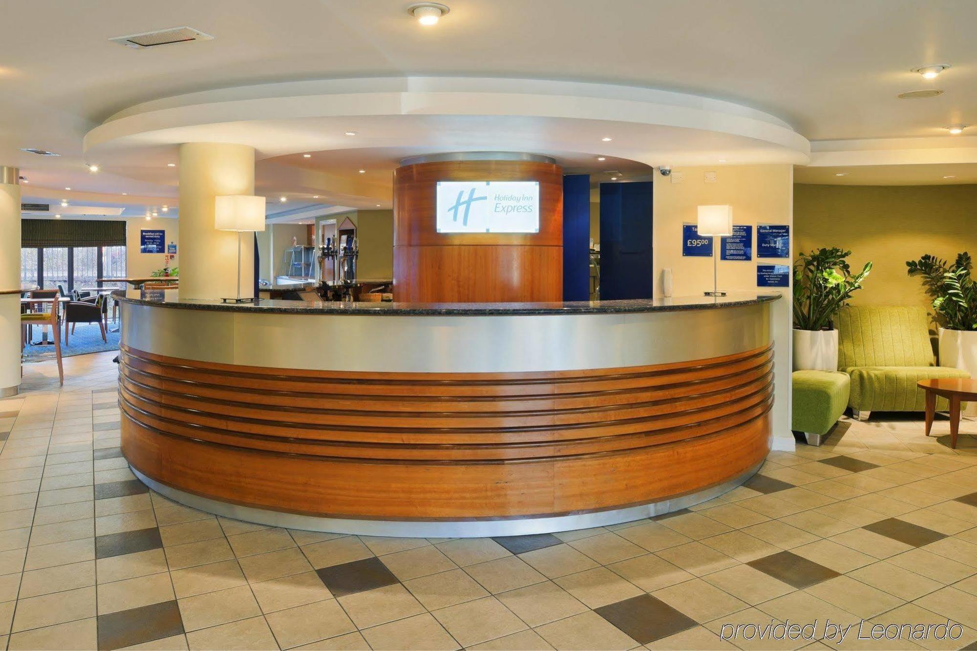 Hotel & Lounge Knowsley